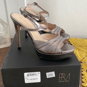 Pella Moda Olisq-Su Platform Sandals